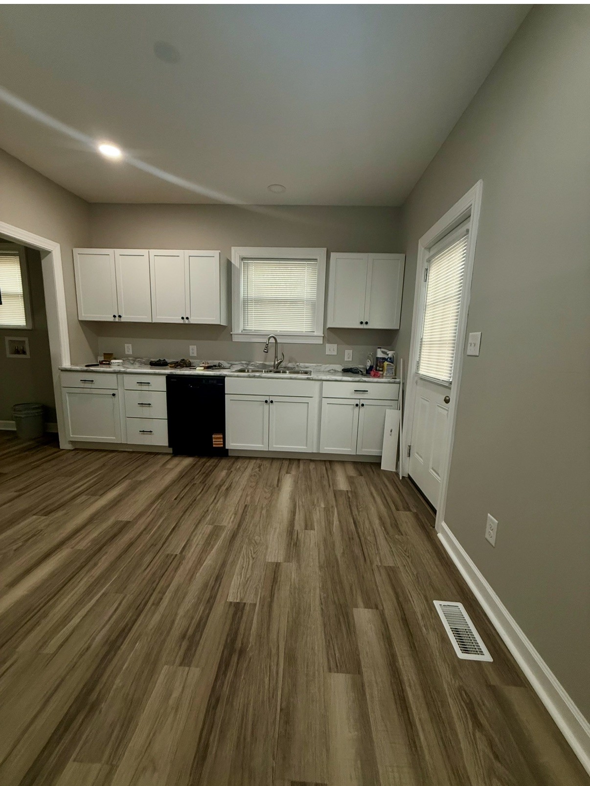 533 N Traub Ave kitchen after renovation